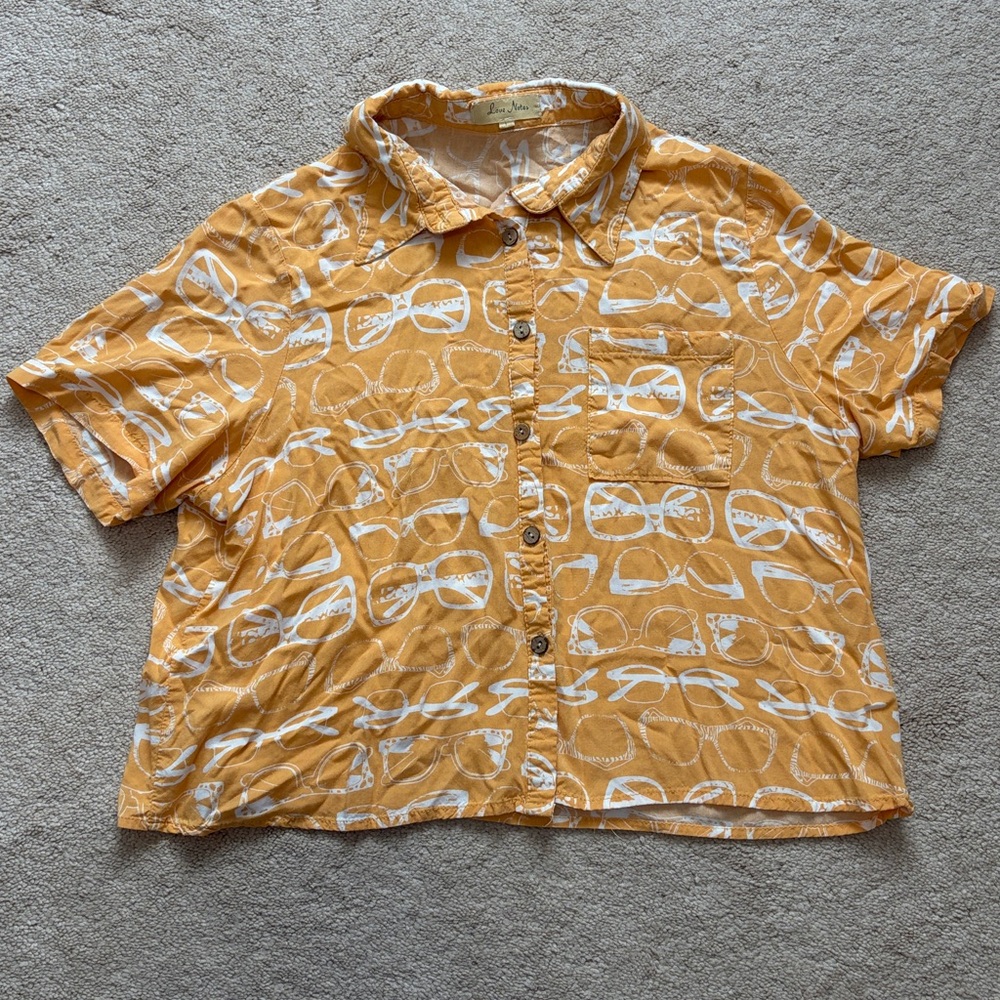 Love Notes Yellow Sunglass Print Cropped Button Down Short Sleeve Size Large